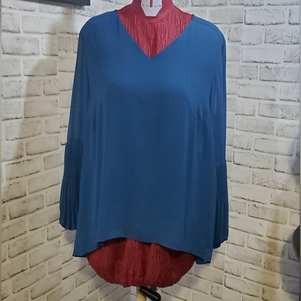 Alfani Blue lined Top With Bubble Sleeves Size L